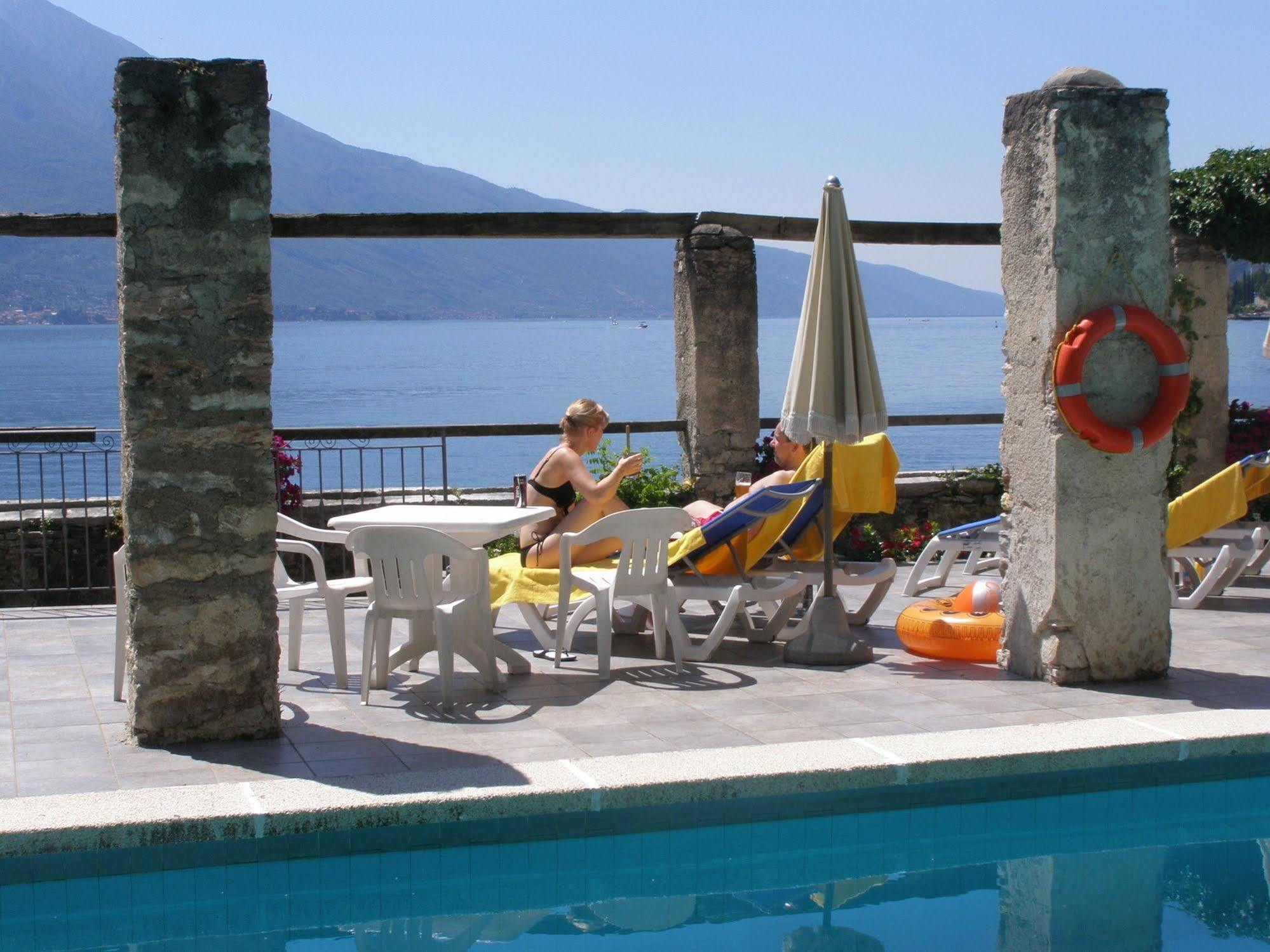 Villa Romantica Hotel Limone sul Garda Exterior foto